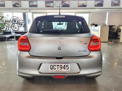 2017 Suzuki Swift - Thumbnail