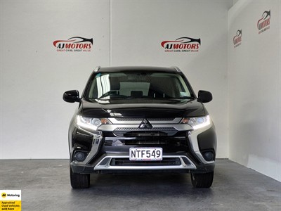 2021 Mitsubishi Outlander - Thumbnail