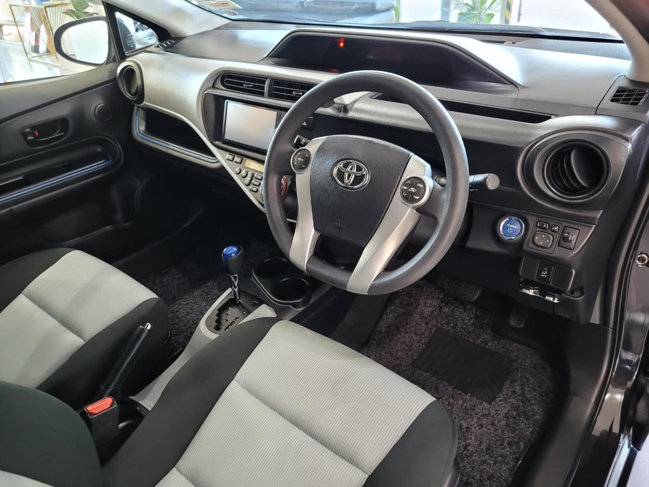 2014 Toyota Aqua