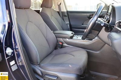 2022 Toyota Highlander - Thumbnail