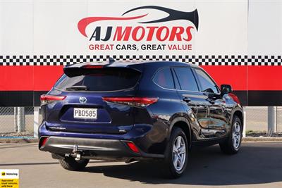 2022 Toyota Highlander - Thumbnail