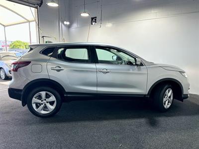 2021 Nissan Qashqai - Thumbnail