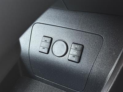 2012 Toyota Prius - Thumbnail