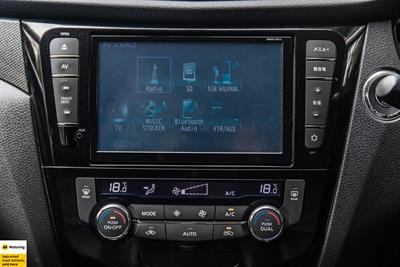 2014 Nissan X-Trail - Thumbnail