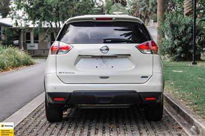 2014 Nissan X-Trail - Thumbnail