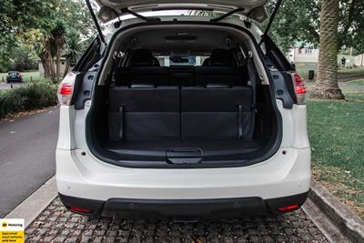 2014 Nissan X-Trail - Thumbnail