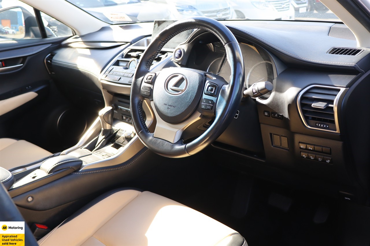 2015 Lexus NX 300h