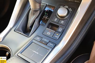 2015 Lexus NX 300h - Thumbnail