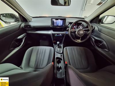 2021 Toyota YARIS CROSS - Thumbnail