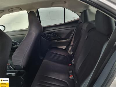 2021 Toyota YARIS CROSS - Thumbnail