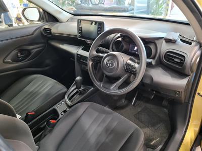 2022 Toyota YARIS CROSS - Thumbnail