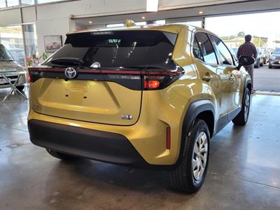 2022 Toyota YARIS CROSS - Thumbnail