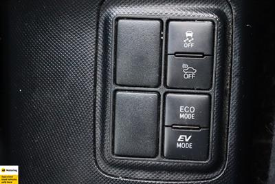 2019 Toyota Aqua - Thumbnail