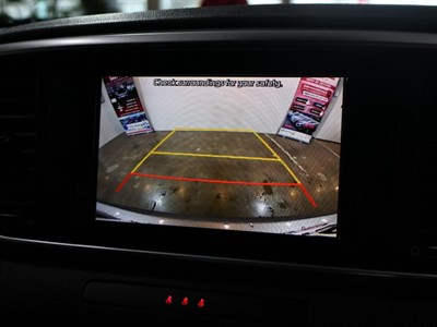 2021 Kia Sportage - Thumbnail