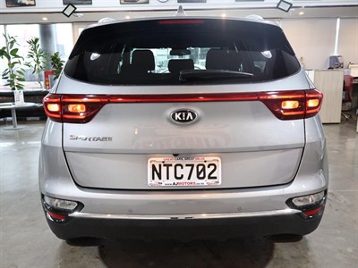 2021 Kia Sportage - Thumbnail