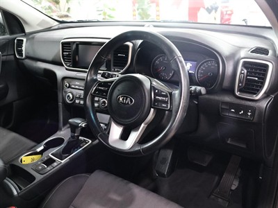 2021 Kia Sportage - Thumbnail