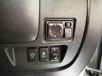 2015 Nissan Latio - Thumbnail