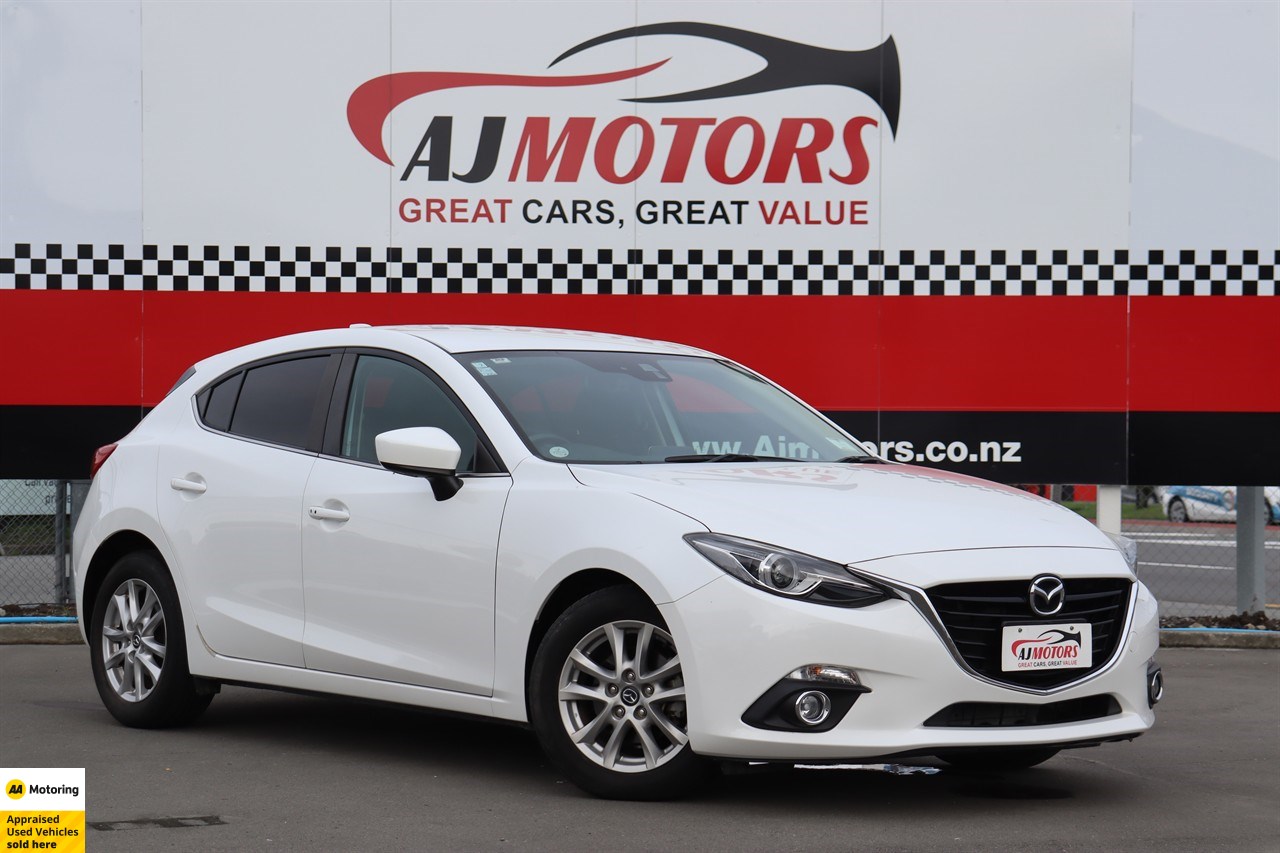 2014 Mazda Axela