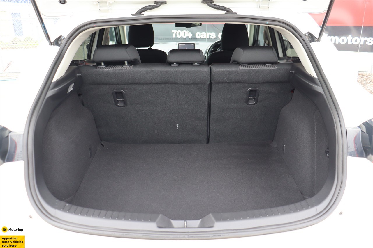 2014 Mazda Axela