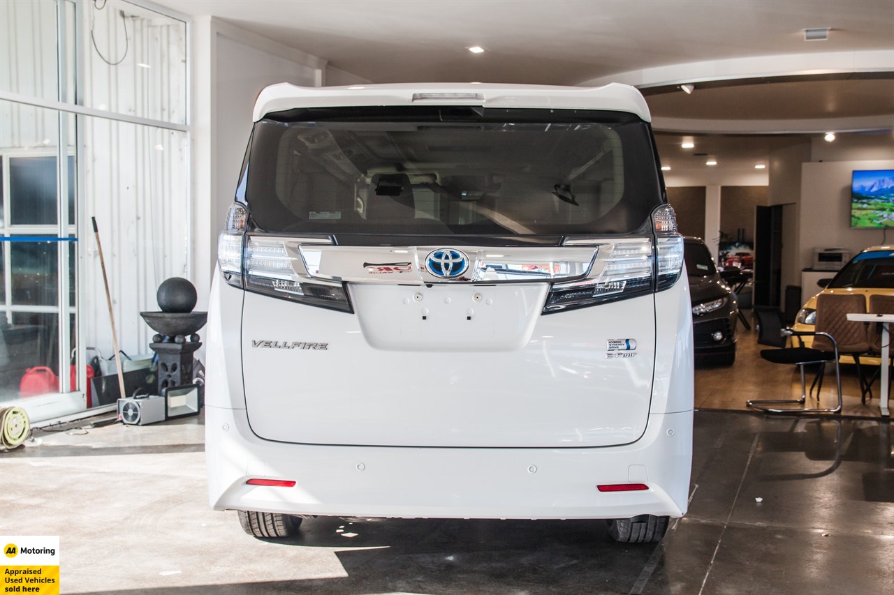 2016 Toyota Vellfire