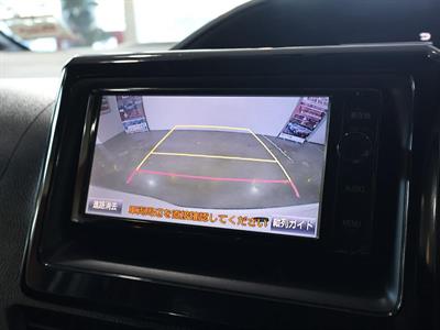 2015 Toyota Noah - Thumbnail