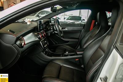 2018 Mercedes-Benz CLA 250 - Thumbnail