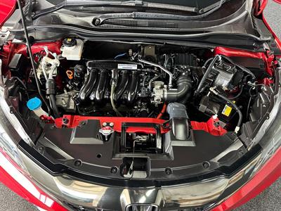 2017 Honda Vezel - Thumbnail