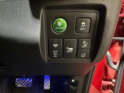 2017 Honda Vezel - Thumbnail