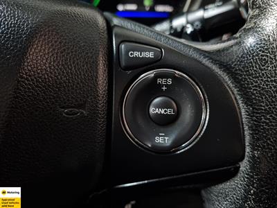 2014 Honda Vezel - Thumbnail