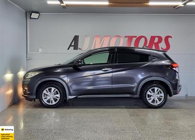 2014 Honda Vezel - Thumbnail