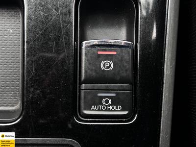 2021 Mitsubishi Outlander - Thumbnail