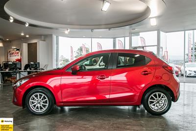 2015 Mazda Demio - Thumbnail