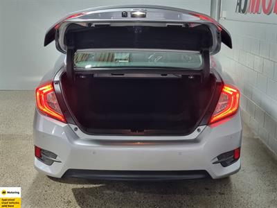 2016 Honda Civic - Thumbnail