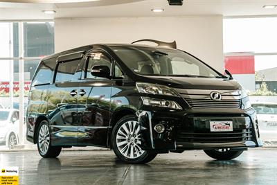 2012 Toyota Vellfire - Thumbnail