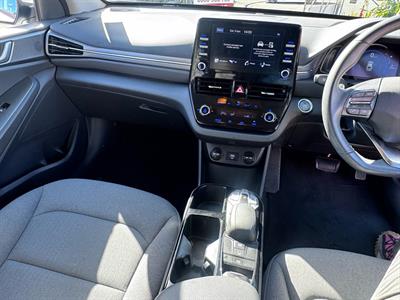 2022 Hyundai IONIQ - Thumbnail