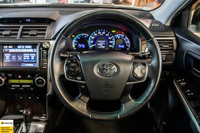 2012 Toyota Camry - Thumbnail