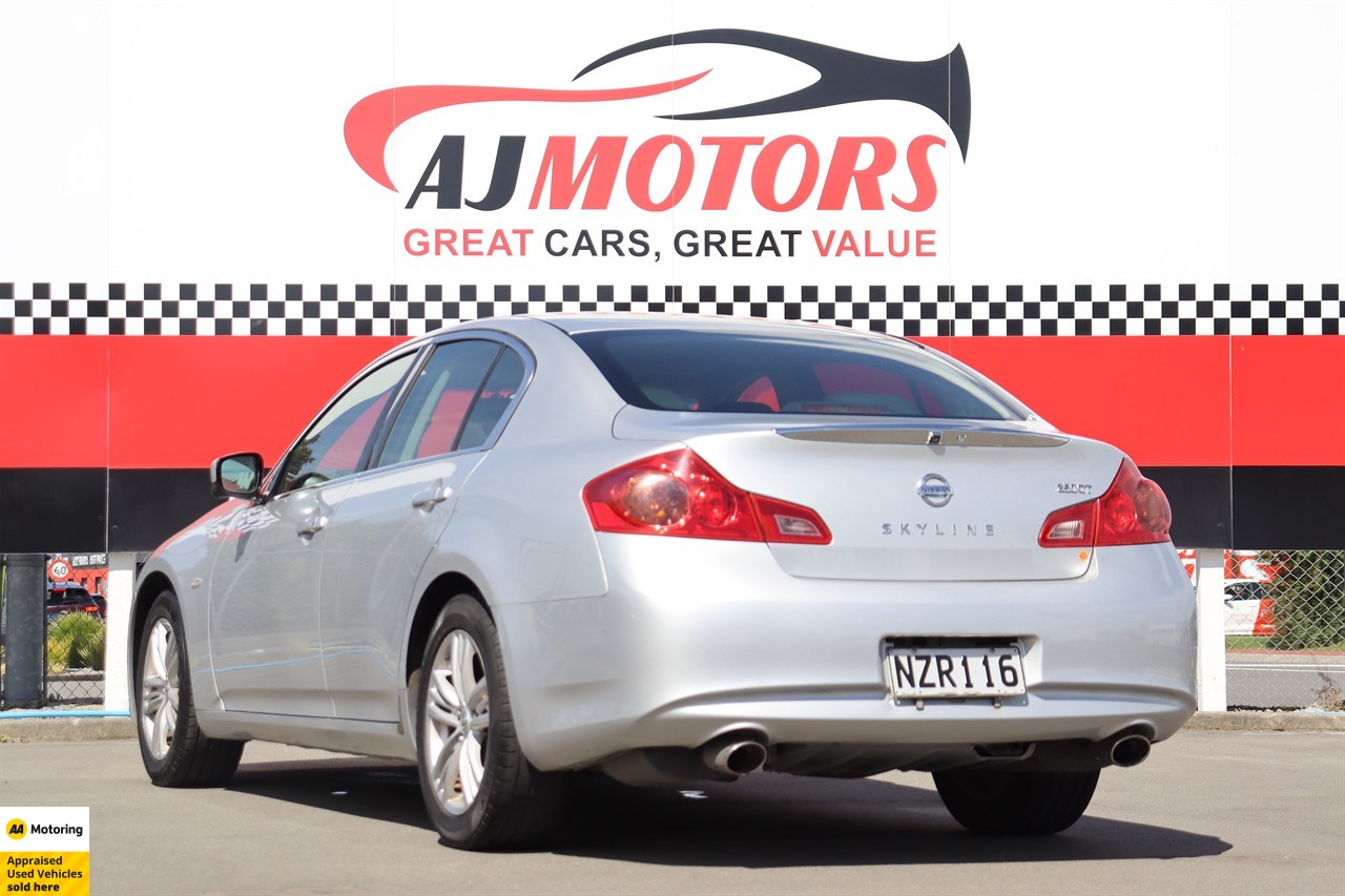 2011 Nissan Skyline