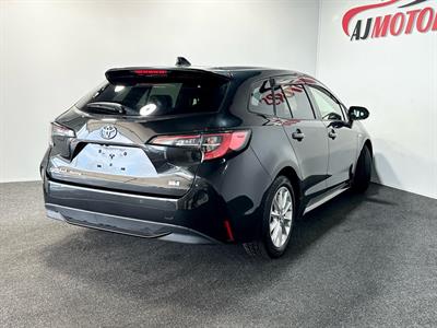 2019 Toyota Corolla - Thumbnail
