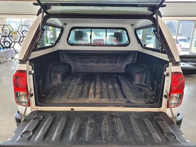 2022 Toyota Hilux - Thumbnail