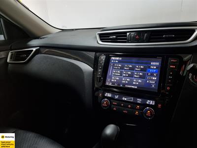 2015 Nissan X-Trail - Thumbnail