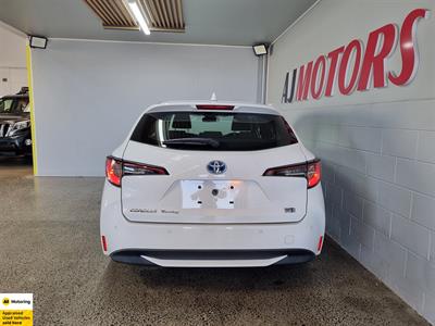 2020 Toyota Corolla - Thumbnail