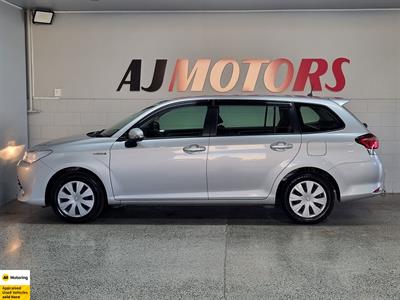 2015 Toyota Corolla - Thumbnail