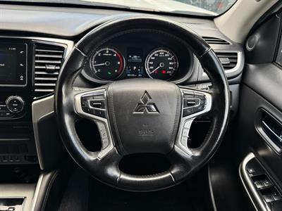 2021 Mitsubishi Triton - Thumbnail