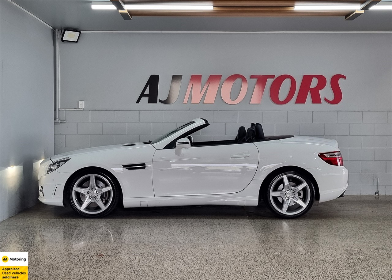 2016 Mercedes-Benz SLK 300