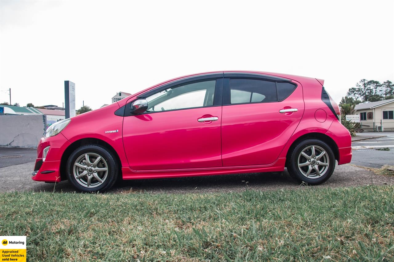 2016 Toyota Aqua