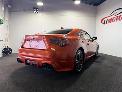 2013 Toyota 86 - Thumbnail