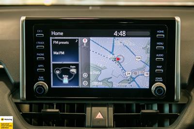 2021 Toyota RAV4 - Thumbnail