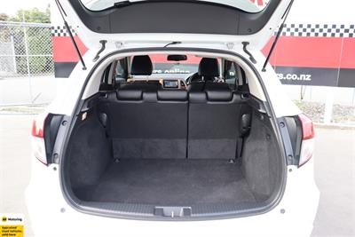 2015 Honda Vezel - Thumbnail