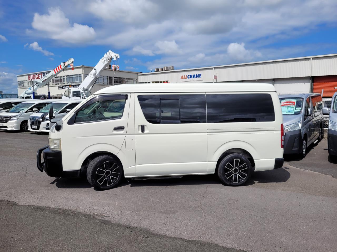 2008 Toyota Hiace