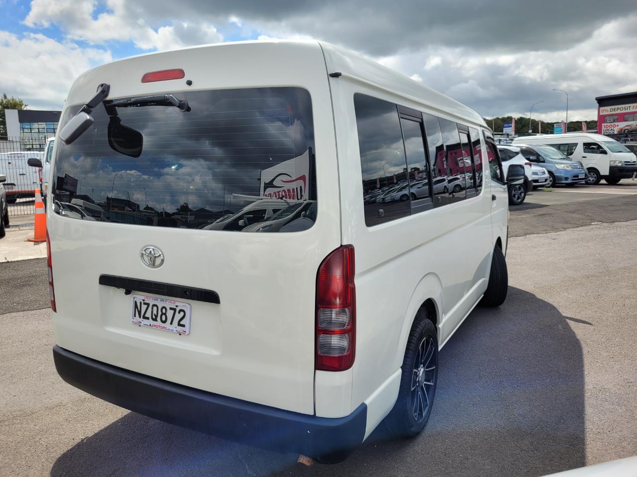2008 Toyota Hiace